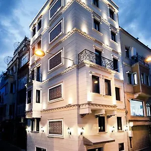 Aparthotel Pera Line
